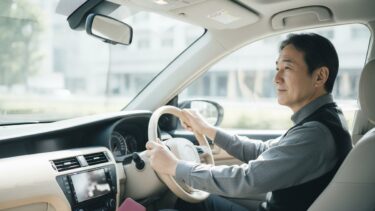 ラジオの聴取者層を年代・時間帯・場所で解説｜公的データで見るラジオCMの届け方